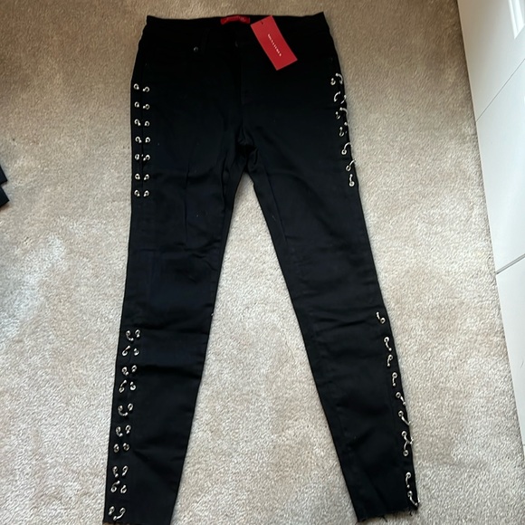 Never worn tags on! Christine Ballack signature stretch jeans - Picture 1 of 3